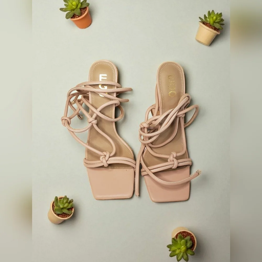 EGO NWT 11 Beige Nude Strappy Tie Up Stiletto Cake Stand Heels Sandals Fiat Shoe